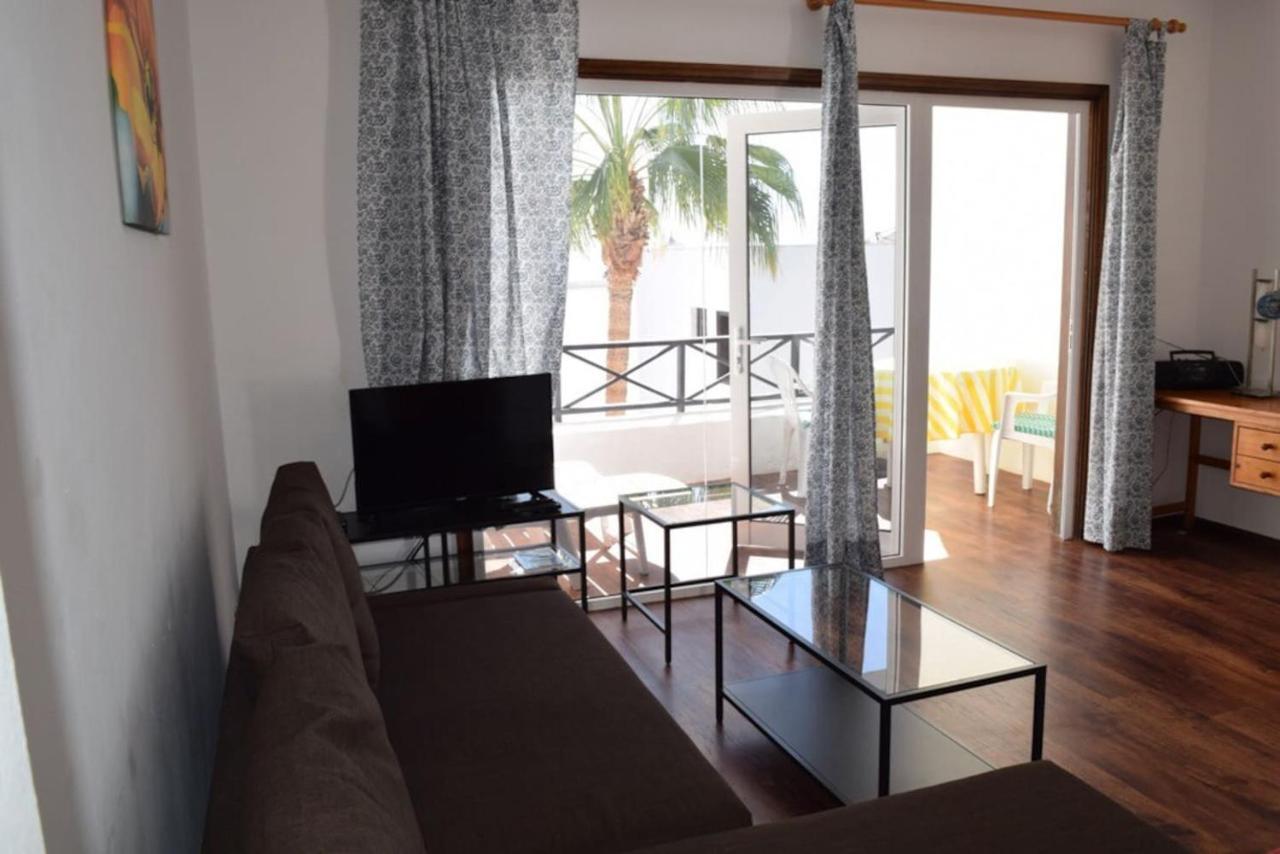 Apartamento Reni Tías Екстериор снимка