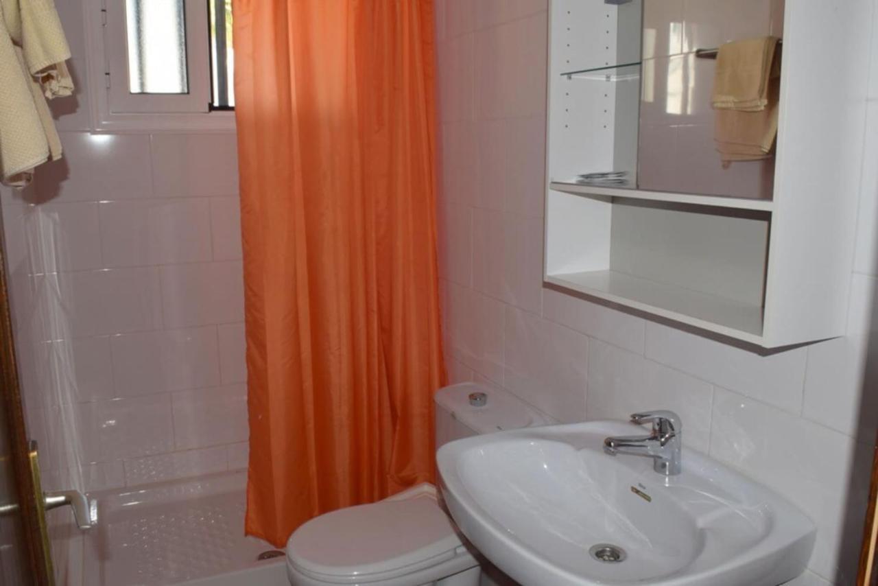 Apartamento Reni Tías Екстериор снимка